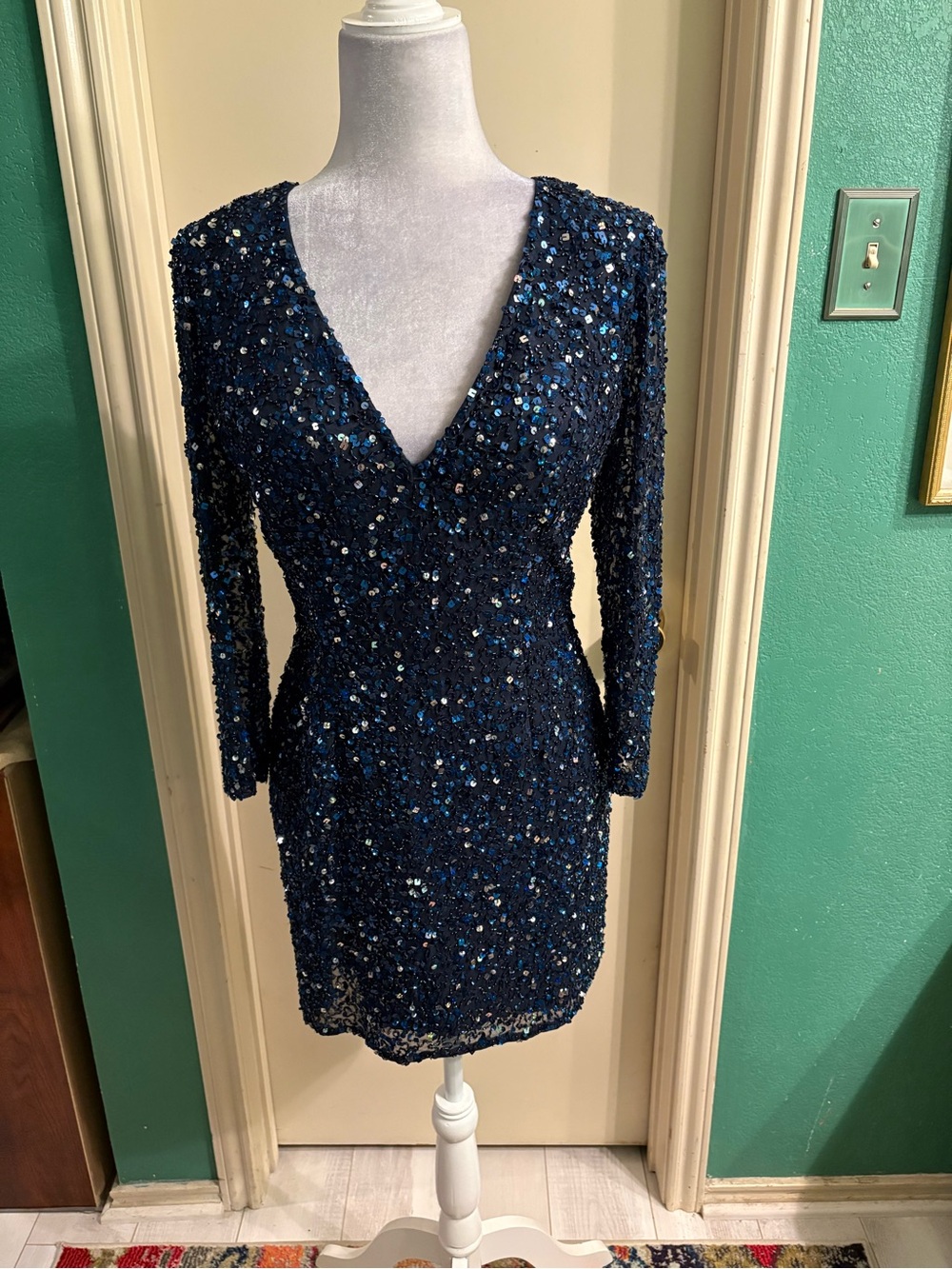 Shail K. Navy Sequin V-Neck Long-Sleeve Cocktail Dress